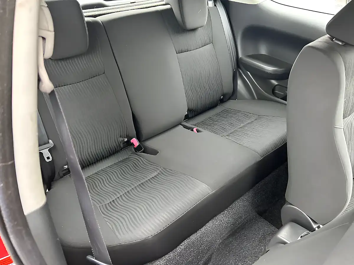 Used 2011 Suzuki Swift SZ2 Sunlight Copper - Interior and Exterior details 14