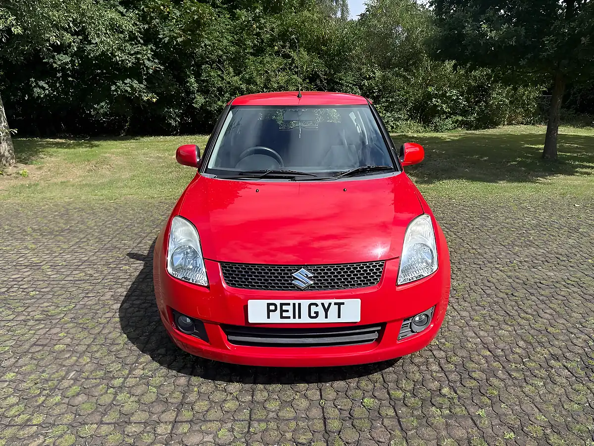 Used 2011 Suzuki Swift Sz3 Red - Interior and Exterior details 2