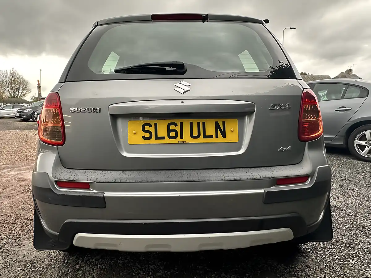 Used 2011 Suzuki SX4 SZ5 Grey - Interior and Exterior details 10