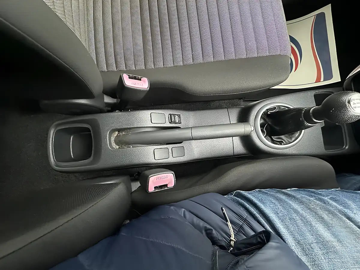 Used 2011 Suzuki SX4 SZ5 Grey - Interior and Exterior details 18