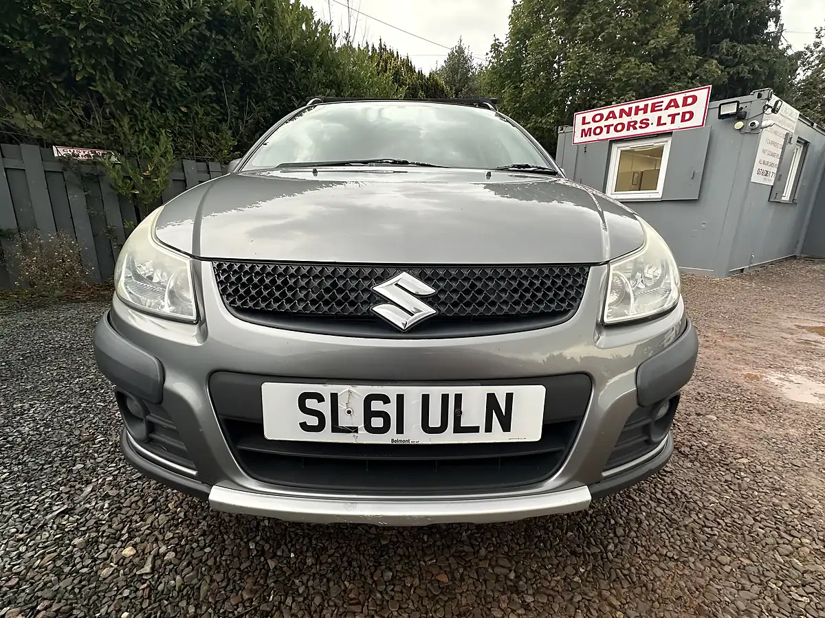 Used 2011 Suzuki SX4 SZ5 Grey - Interior and Exterior details 3
