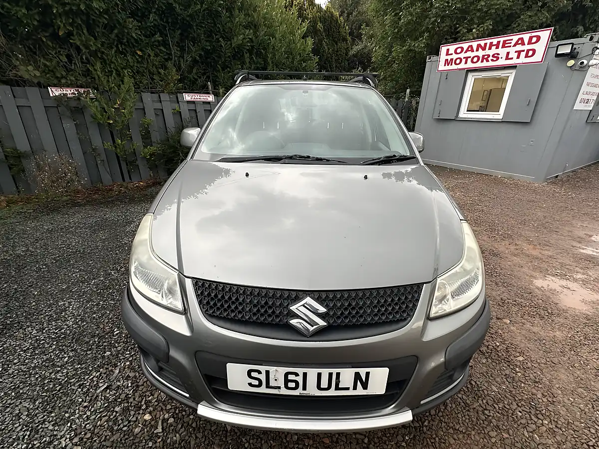 Used 2011 Suzuki SX4 SZ5 Grey - Interior and Exterior details 4