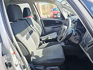 Used 2011 Suzuki SX4 SZ5 Silver - Interior and Exterior details 9