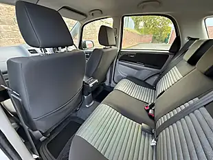 Used 2011 Suzuki SX4 SZ5 White - Interior and Exterior details 14