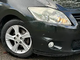 Used 2011 Toyota Auris Tr Black - Interior and Exterior details 3