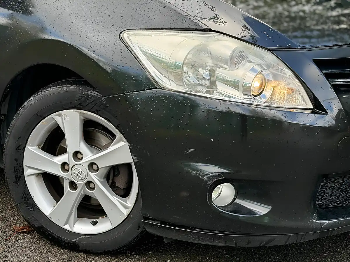 Used 2011 Toyota Auris Tr Black - Interior and Exterior details 3
