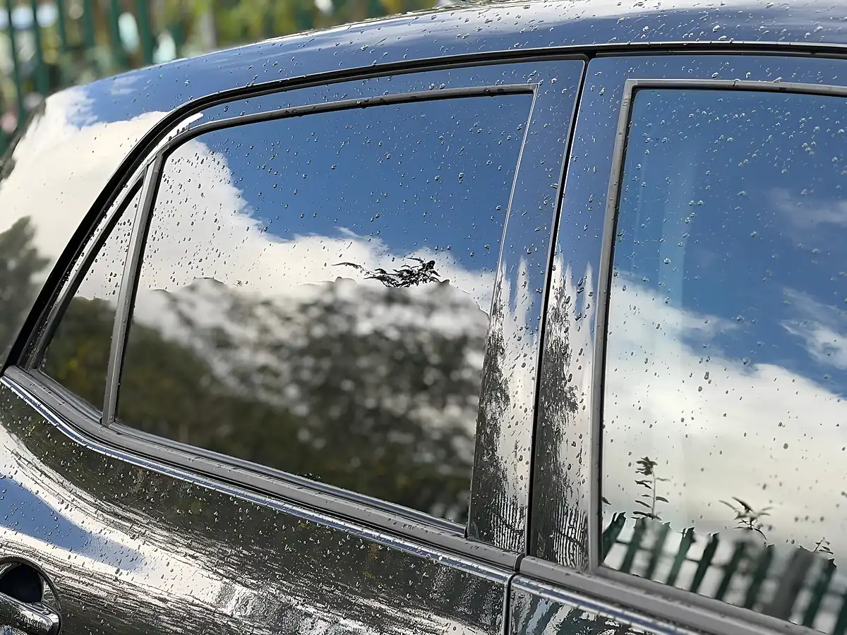 Used 2011 Toyota Auris Tr Black - Interior and Exterior details 8