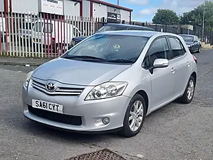 Used 2011 Toyota Auris Tr Silver - Interior and Exterior details 2