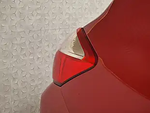 Used 2011 Toyota Auris Tr Vermillion Red - Interior and Exterior details 4