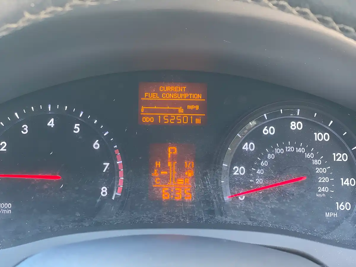 Used 2011 Toyota Avensis Tr M-Drive S White - Interior and Exterior details 10