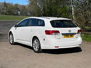 Used 2011 Toyota Avensis Tr M-Drive S White - Interior and Exterior details 4
