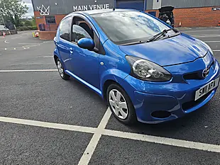 Used 2011 Toyota Aygo Blue Blue - Interior and Exterior details 2