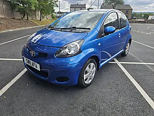 Used 2011 Toyota Aygo Blue Blue - Interior and Exterior details 3