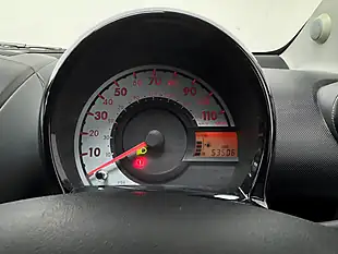 Used 2011 Toyota Aygo Go White - Interior and Exterior details 11