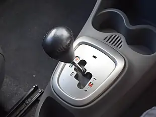 Used 2011 Toyota Aygo Go White - Interior and Exterior details 15