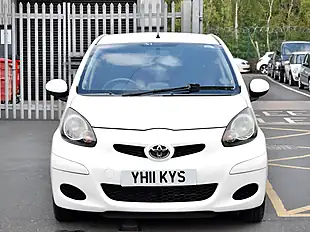 Used 2011 Toyota Aygo Go White - Interior and Exterior details 2