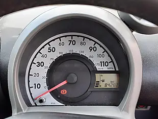 Used 2011 Toyota Aygo Ice Silver - Interior and Exterior details 10