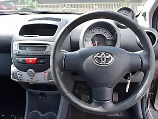 Used 2011 Toyota Aygo Ice Silver - Interior and Exterior details 15