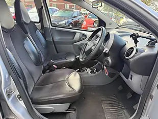 Used 2011 Toyota Aygo Ice Silver - Interior and Exterior details 13