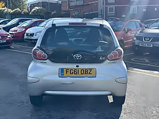 Used 2011 Toyota Aygo Ice Silver - Interior and Exterior details 7