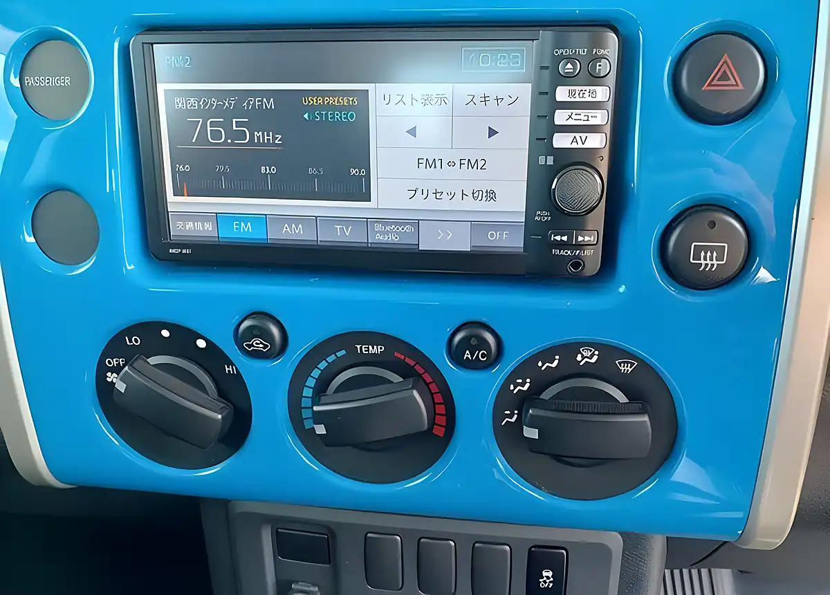Used 2011 Toyota Fj Cruiser AWD Colour Package Blue - Interior and Exterior details 15
