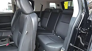 Used 2011 Toyota Fj Cruiser Black Colour Pkg 4WD Lift Up Kit Black - Interior and Exterior details 12