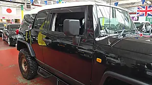 Used 2011 Toyota Fj Cruiser Black Colour Pkg 4WD Lift Up Kit Black - Interior and Exterior details 15