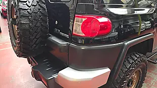 Used 2011 Toyota Fj Cruiser Black Colour Pkg 4WD Lift Up Kit Black - Interior and Exterior details 16