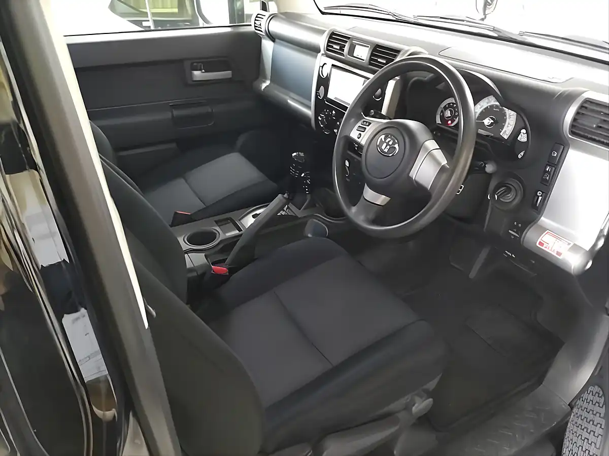 Used 2011 Toyota Fj Cruiser Black Colour Pkg Black - Interior and Exterior details 12