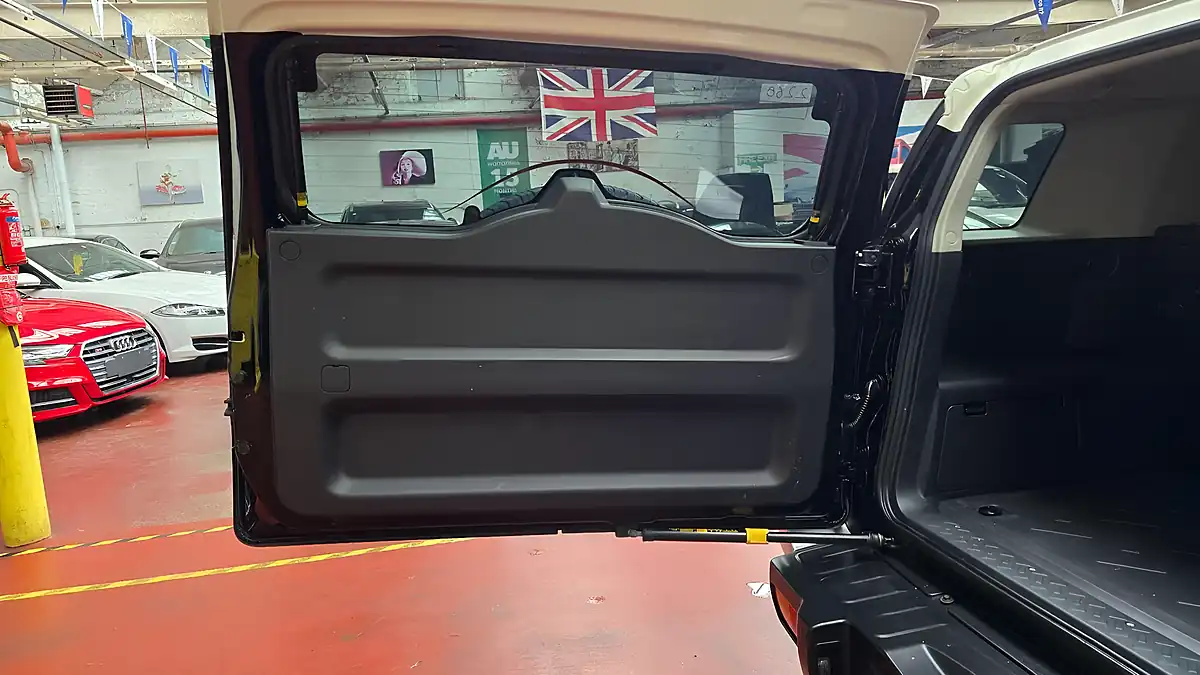 Used 2011 Toyota Fj Cruiser Colour Package Black - Interior and Exterior details 13