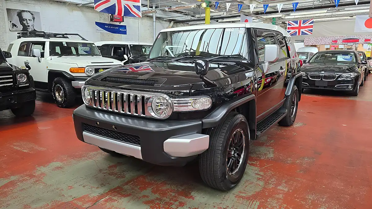 Used 2011 Toyota Fj Cruiser Colour Package Black - Interior and Exterior details 2