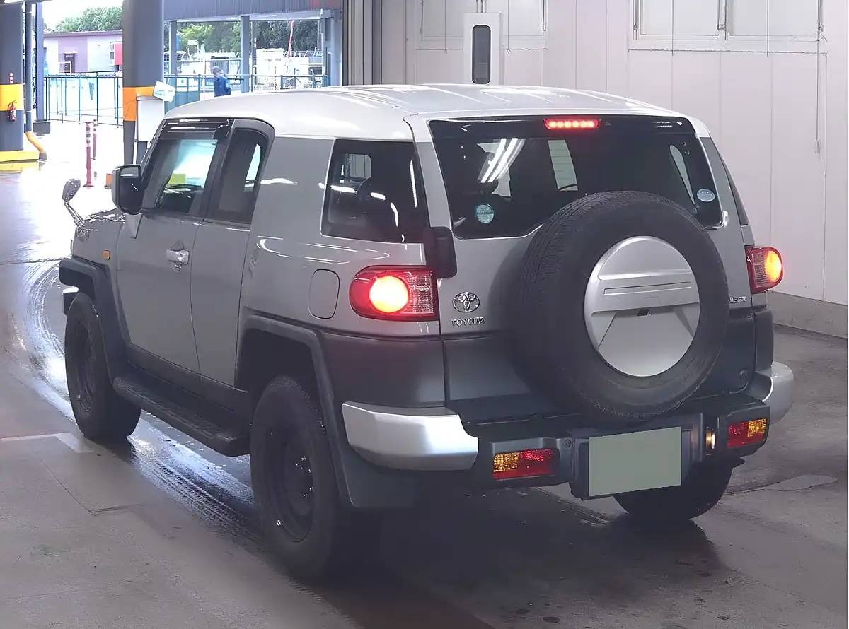 Used 2011 Toyota Fj Cruiser Colour Package Grey - Interior and Exterior details 2