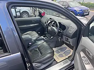 Used 2011 Toyota Hilux Invincible Grey - Interior and Exterior details 16