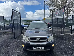 Used 2011 Toyota Hilux Invincible Grey - Interior and Exterior details 7