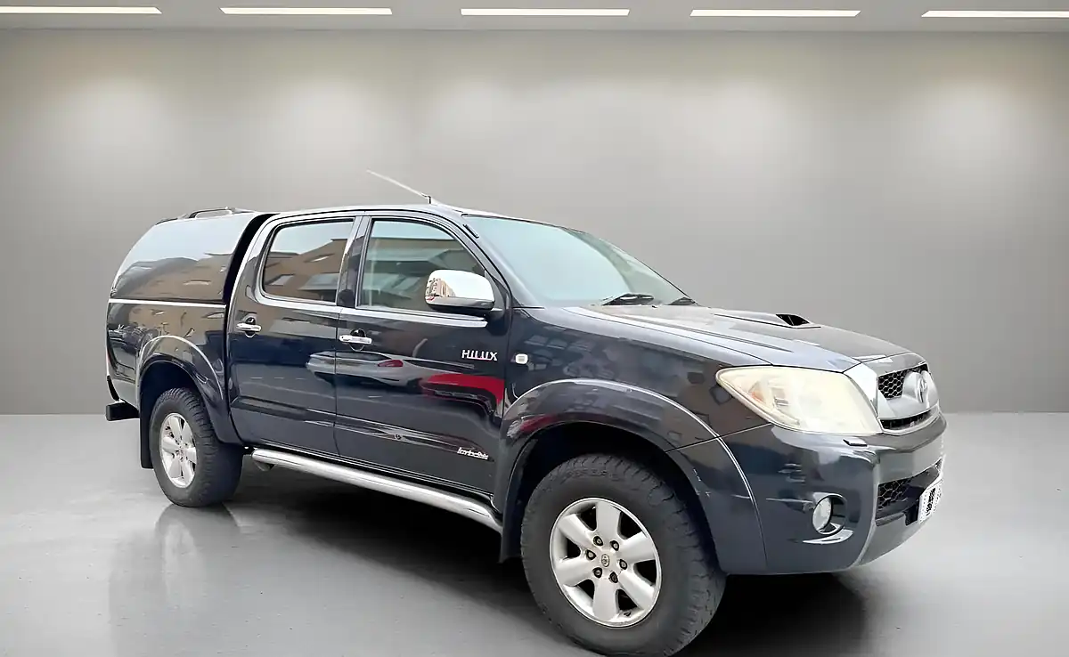 Used 2011 Toyota Hilux Invincible Other - Interior and Exterior details 17