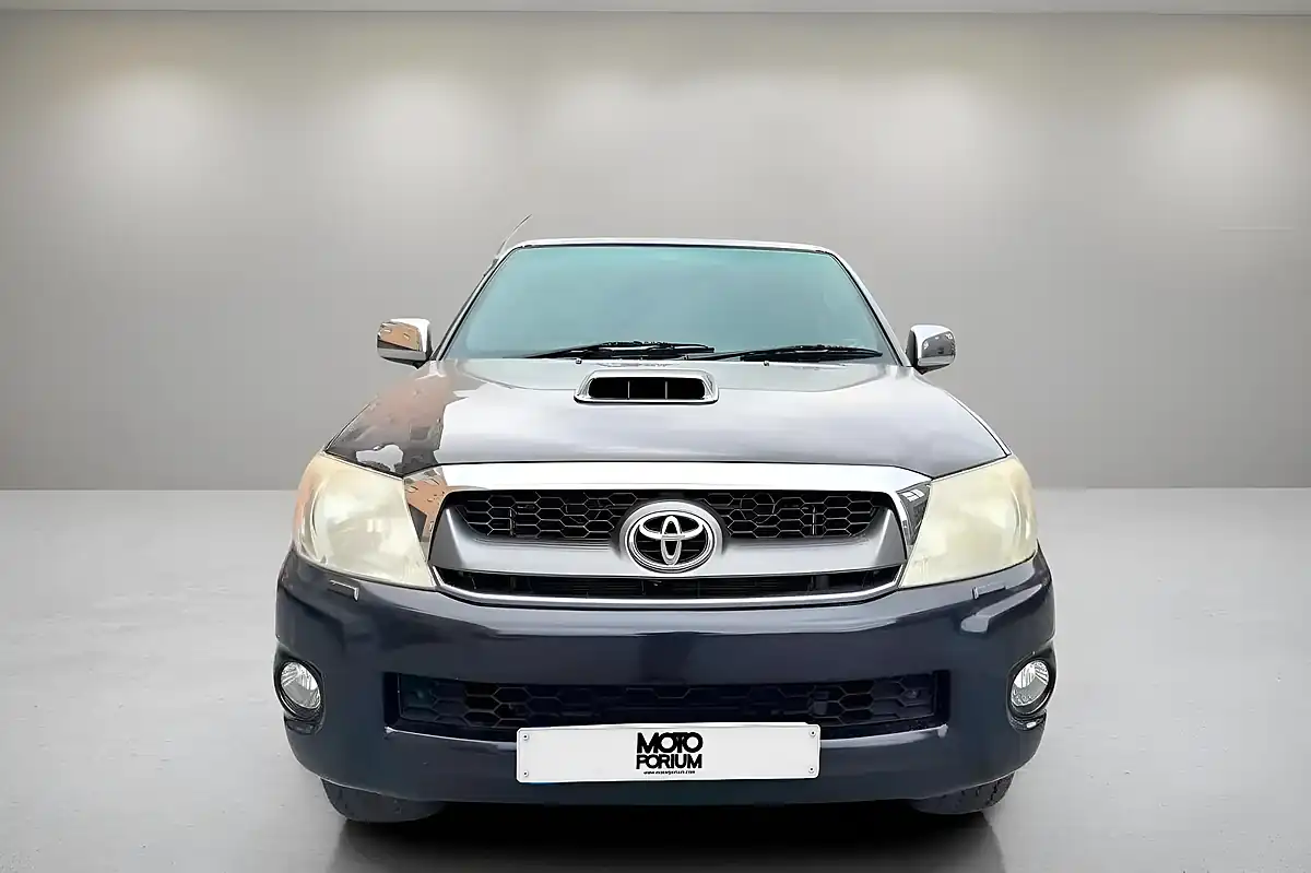 Used 2011 Toyota Hilux Invincible Other - Interior and Exterior details 18