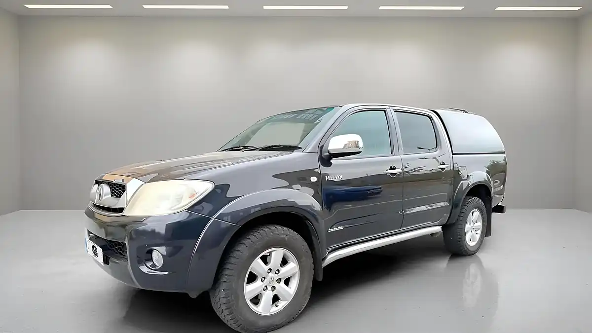 Used 2011 Toyota Hilux Invincible Other - Interior and Exterior details 2