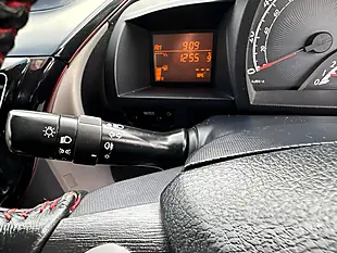 Used 2011 Toyota Iq Euro 5 Red - Interior and Exterior details 14