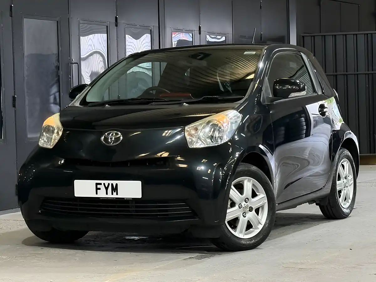 Used 2011 Toyota Iq Hatchback Black - Interior and Exterior details 18
