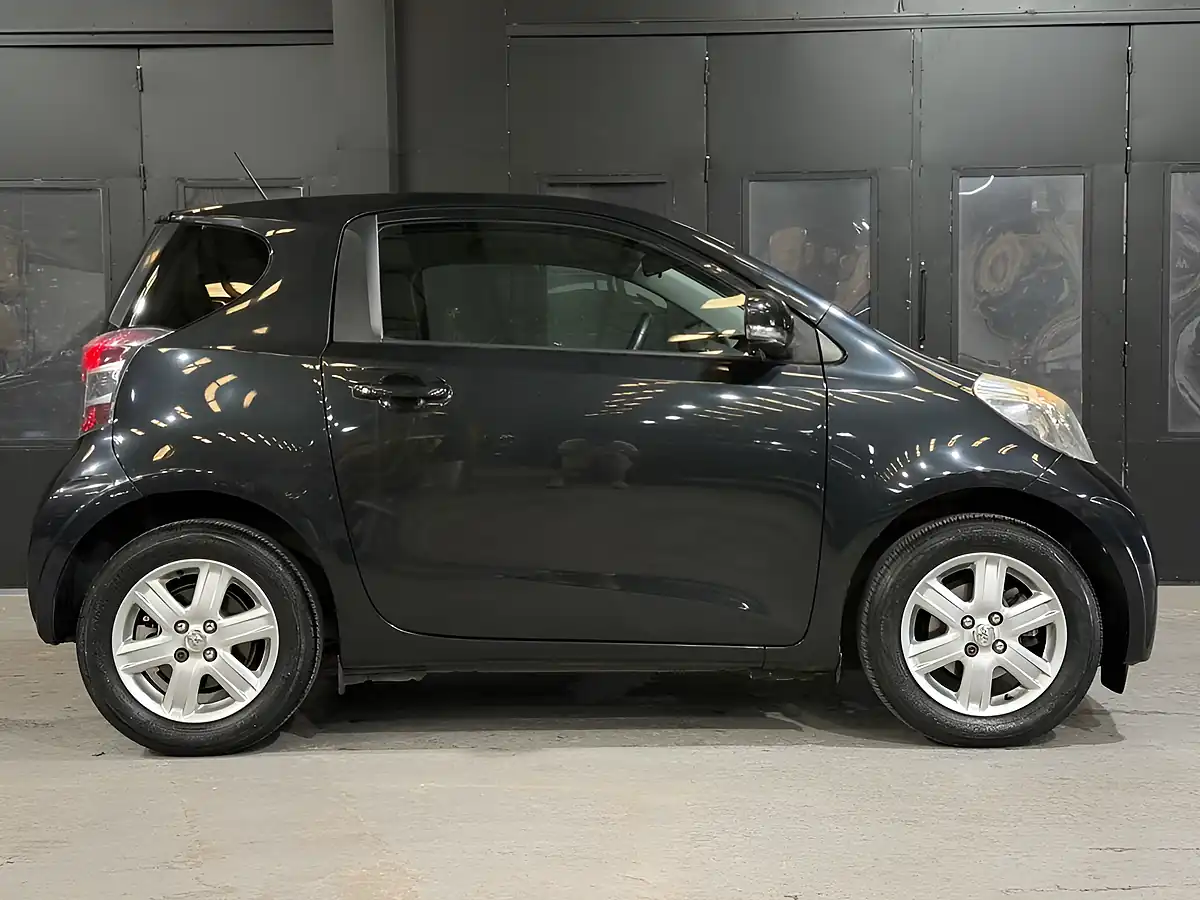 Used 2011 Toyota Iq Hatchback Black - Interior and Exterior details 4