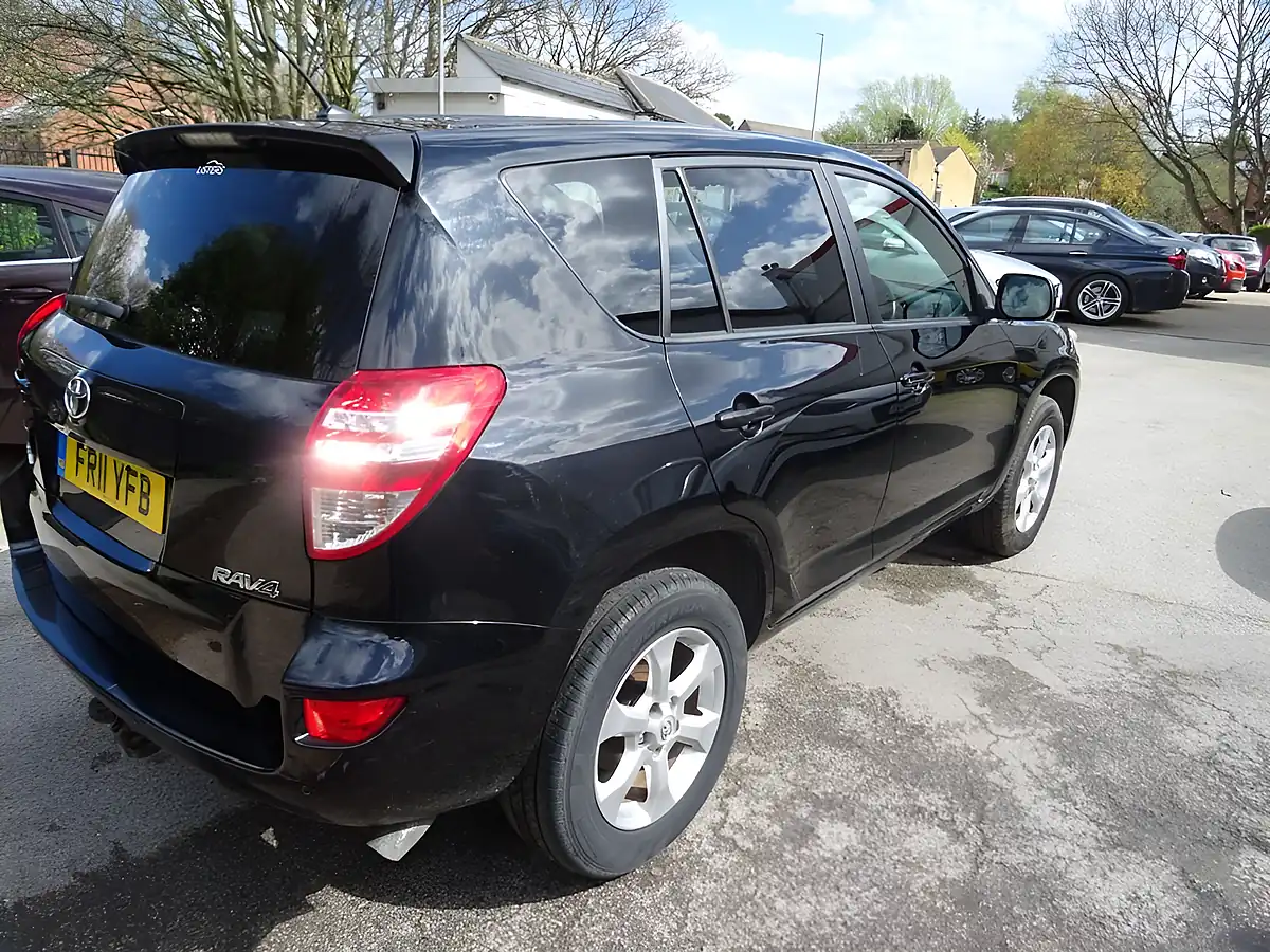 Used 2011 Toyota Rav4 Xt-R Black - Interior and Exterior details 7