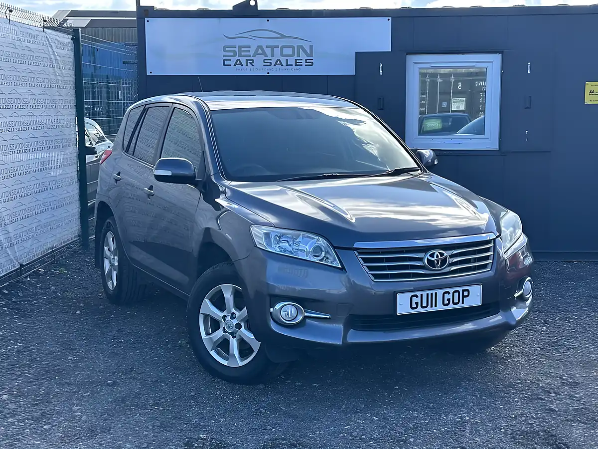 Used 2011 Toyota RAV4 Xt-R Grey - Front View