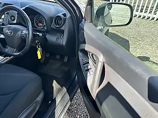 Used 2011 Toyota RAV4 Xt-R Grey - Interior and Exterior details 15
