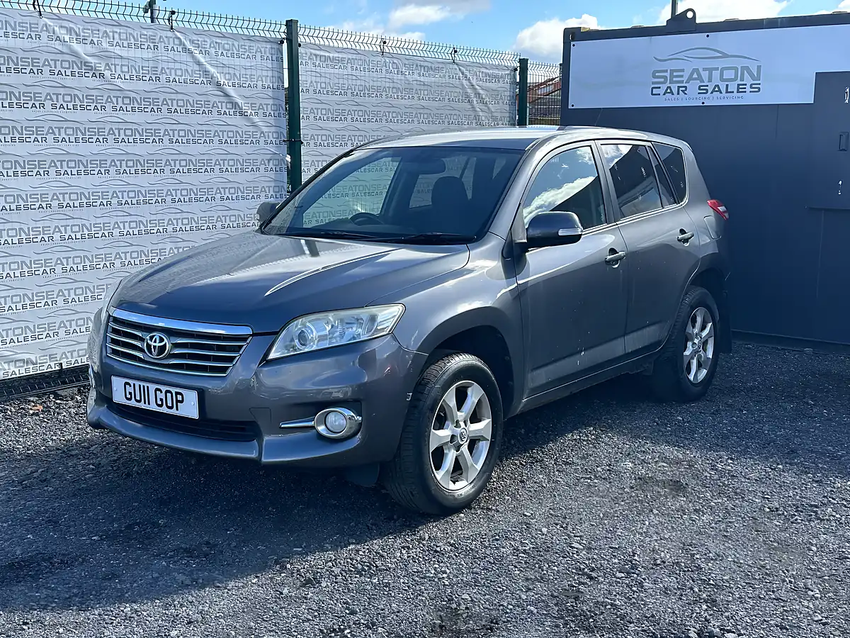 Used 2011 Toyota RAV4 Xt-R Grey - Interior and Exterior details 3