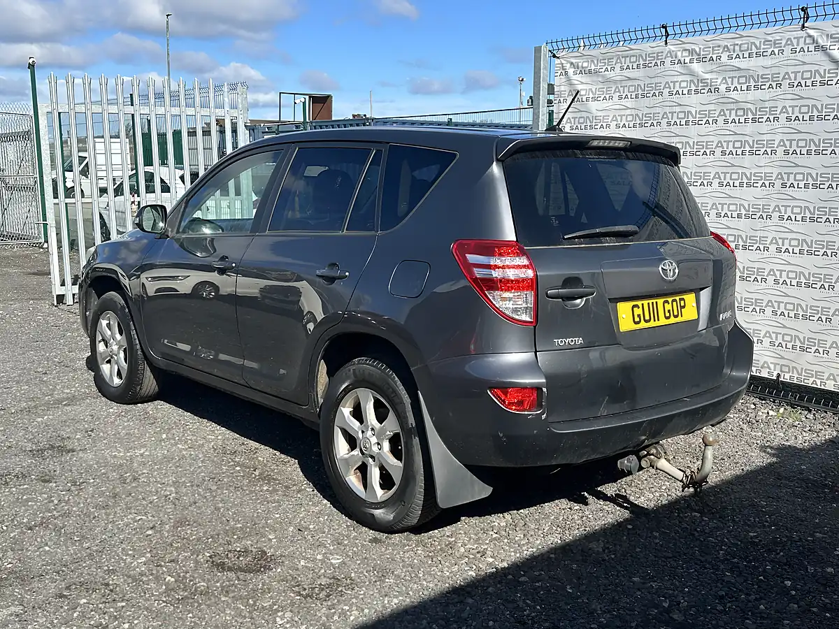 Used 2011 Toyota RAV4 Xt-R Grey - Interior and Exterior details 5