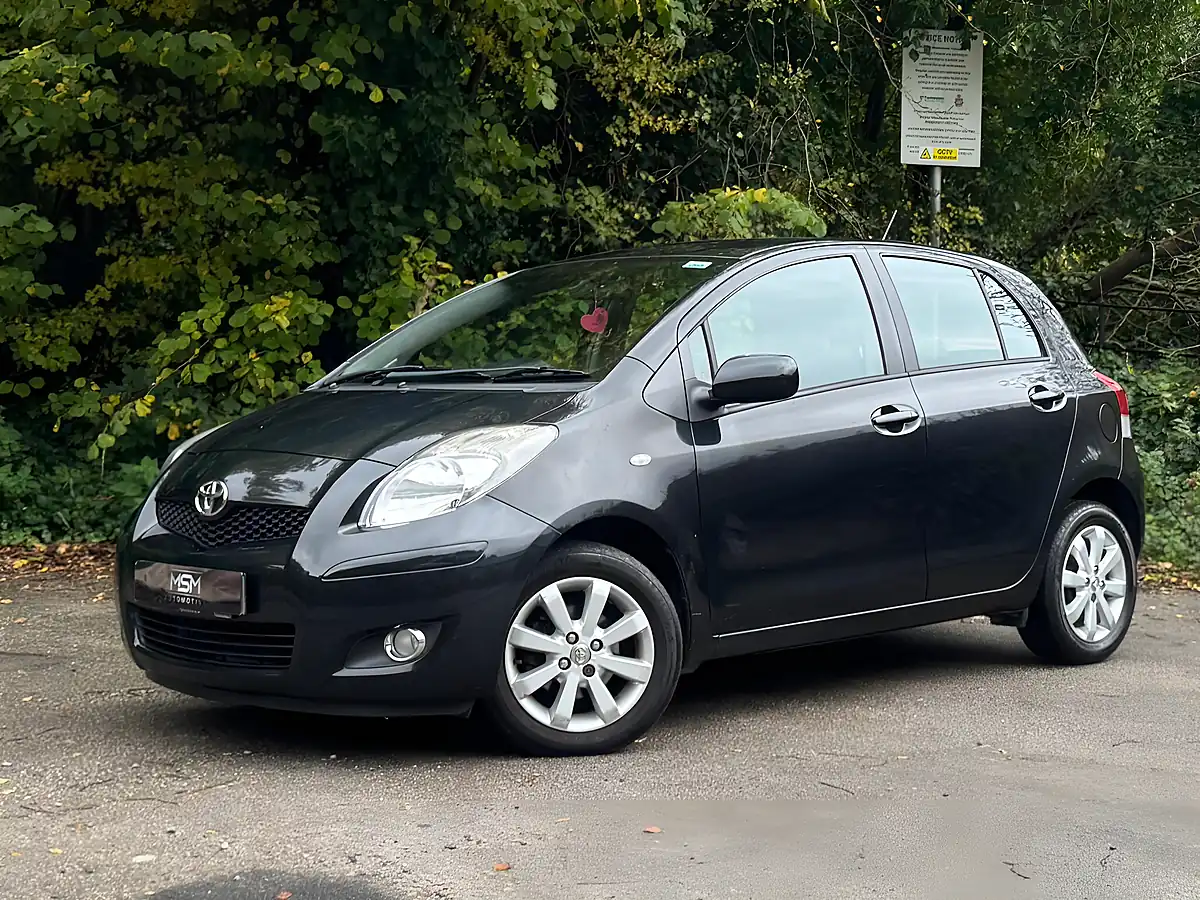 Used 2011 Toyota Yaris T Spirit Black - Interior and Exterior details 11