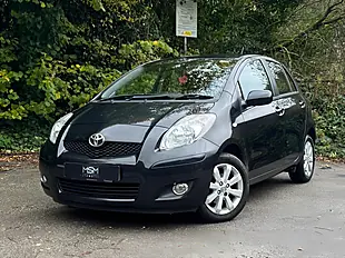 Used 2011 Toyota Yaris T Spirit Black - Interior and Exterior details 5