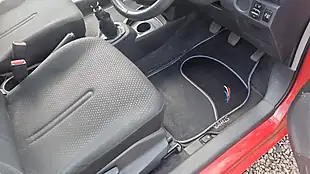 Used 2011 Toyota Yaris T Spirit Nav Red - Interior and Exterior details 11