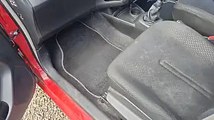 Used 2011 Toyota Yaris T Spirit Nav Red - Interior and Exterior details 12
