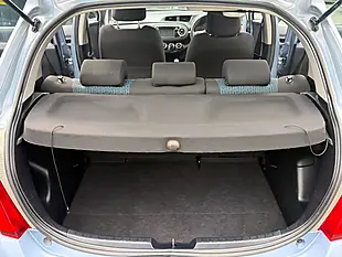 Used 2011 Toyota Yaris Tr Blue - Interior and Exterior details 19